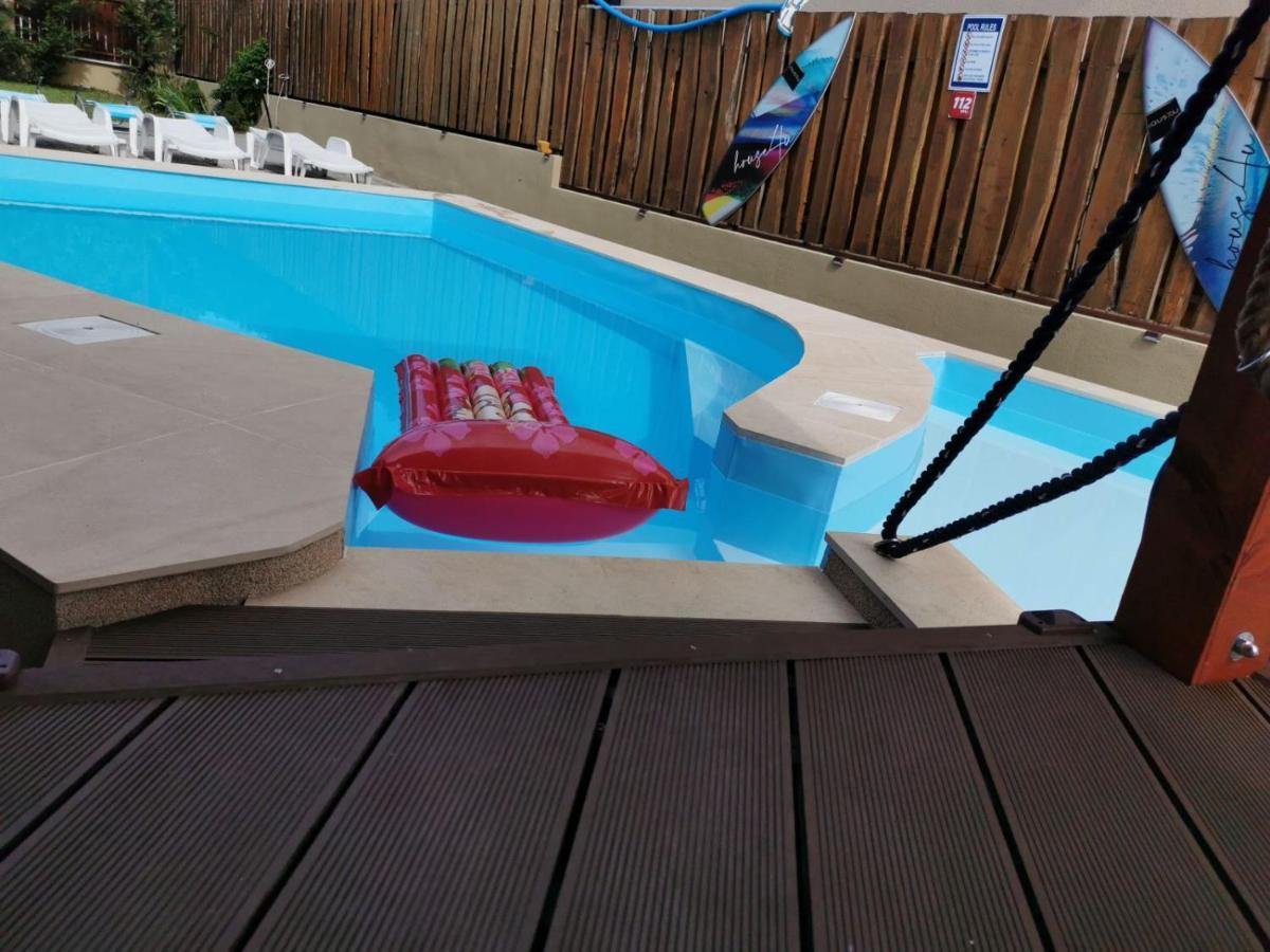 House4U Villa Balatonszárszó Eksteriør bilde