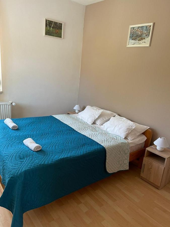 House4U Villa Balatonszárszó Eksteriør bilde